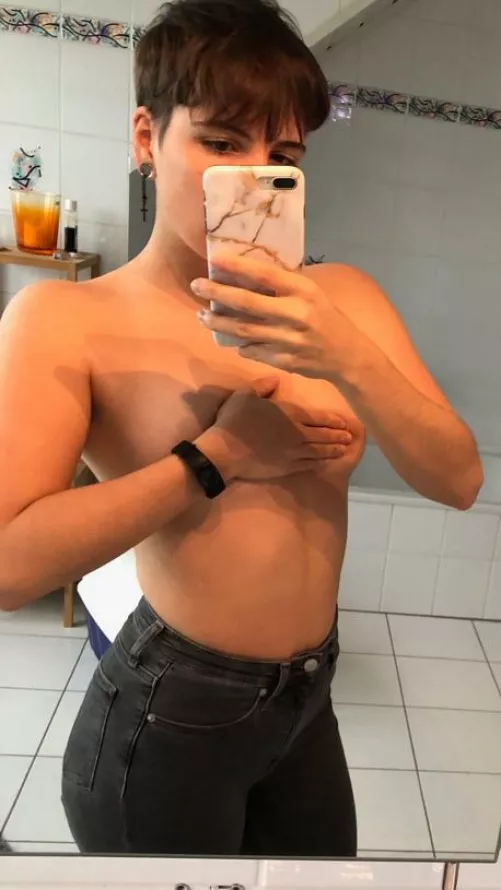 hello you by Glass-Crow