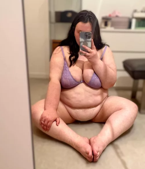 Hello you sexy bunch x by Busy-Cabinet-5479