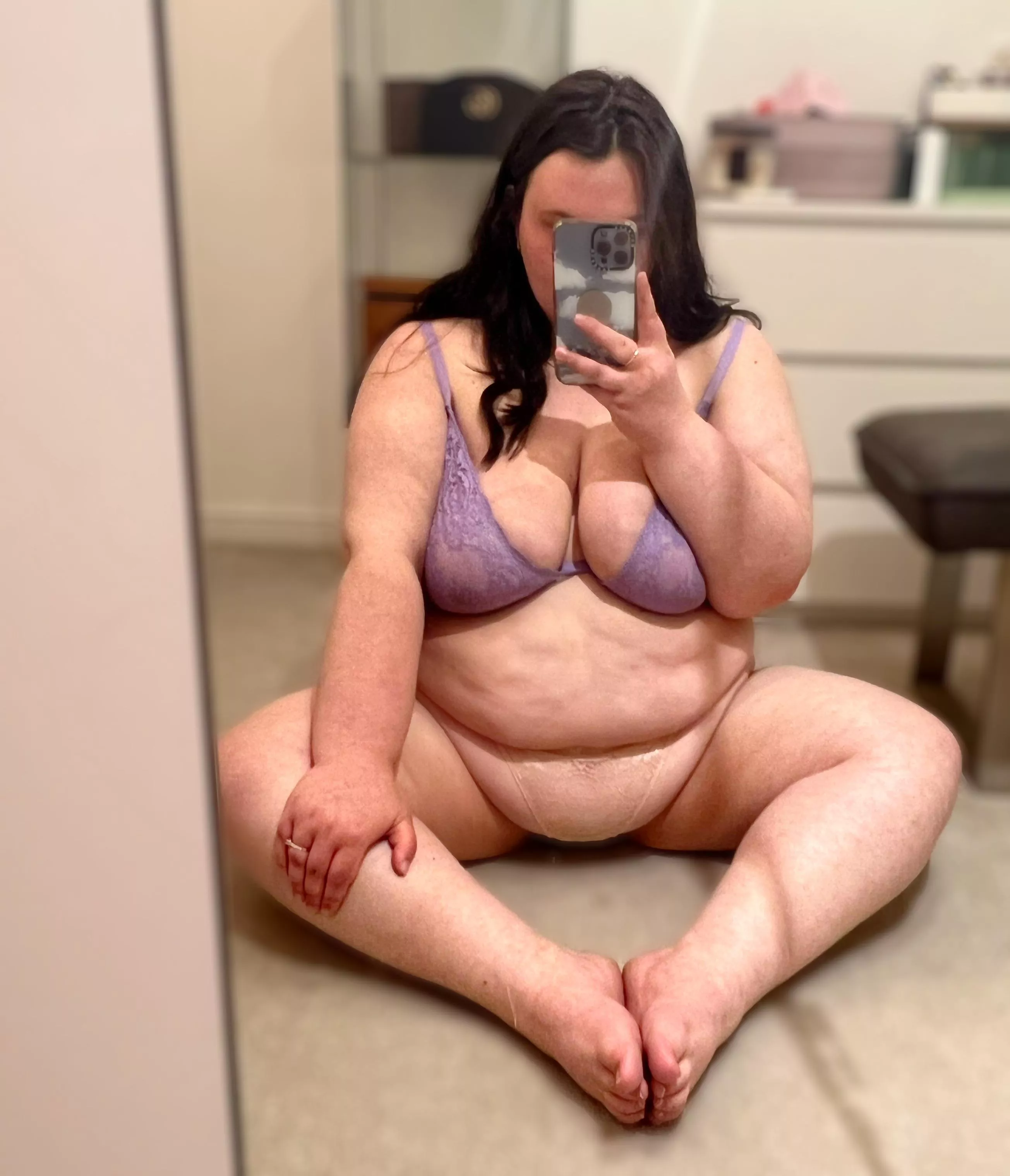 Hello you sexy bunch x posted by Busy-Cabinet-5479