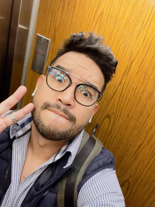 Hellouuuu by JeanpOnline