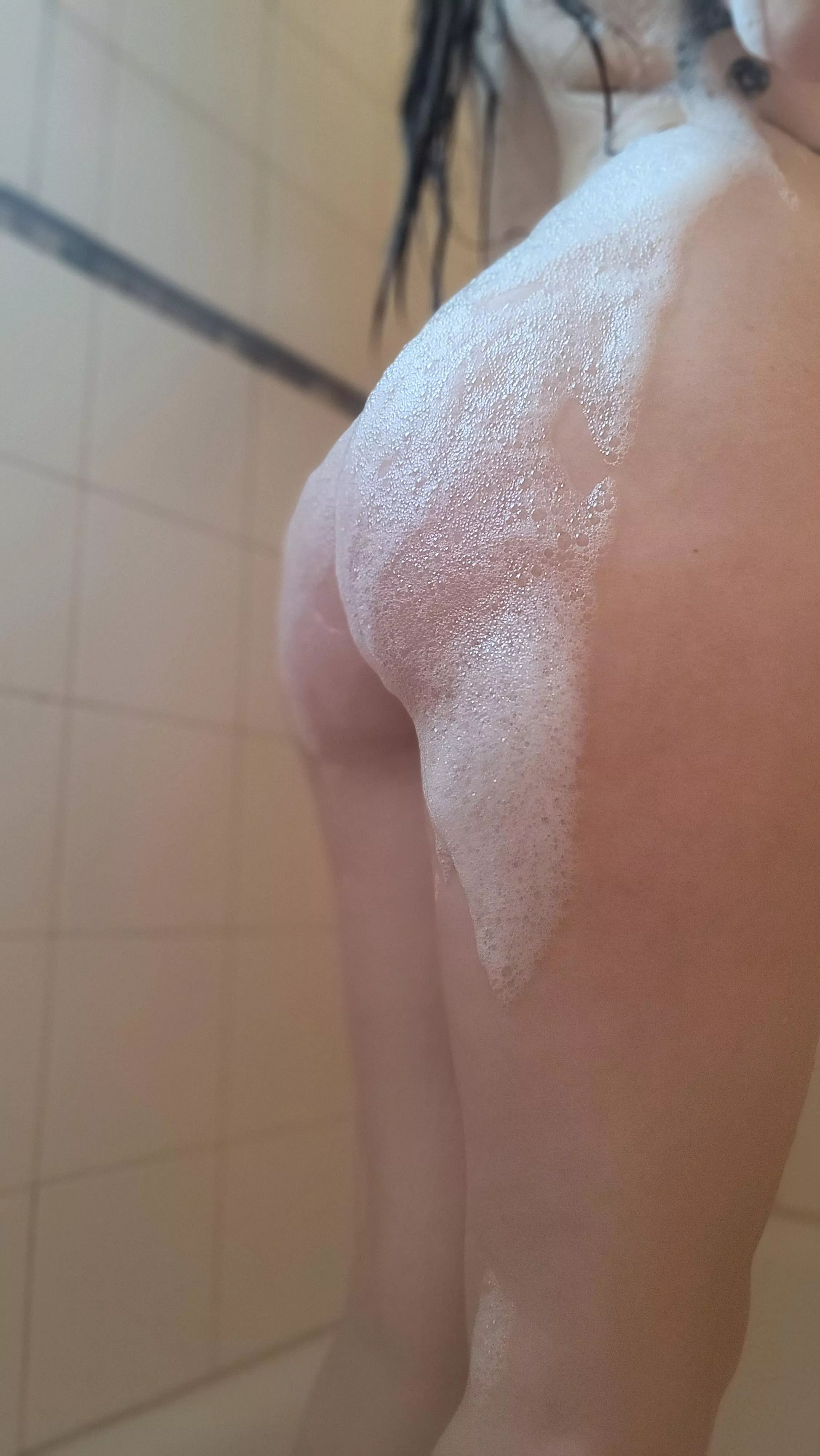 help clean me! posted by Spillthewine420