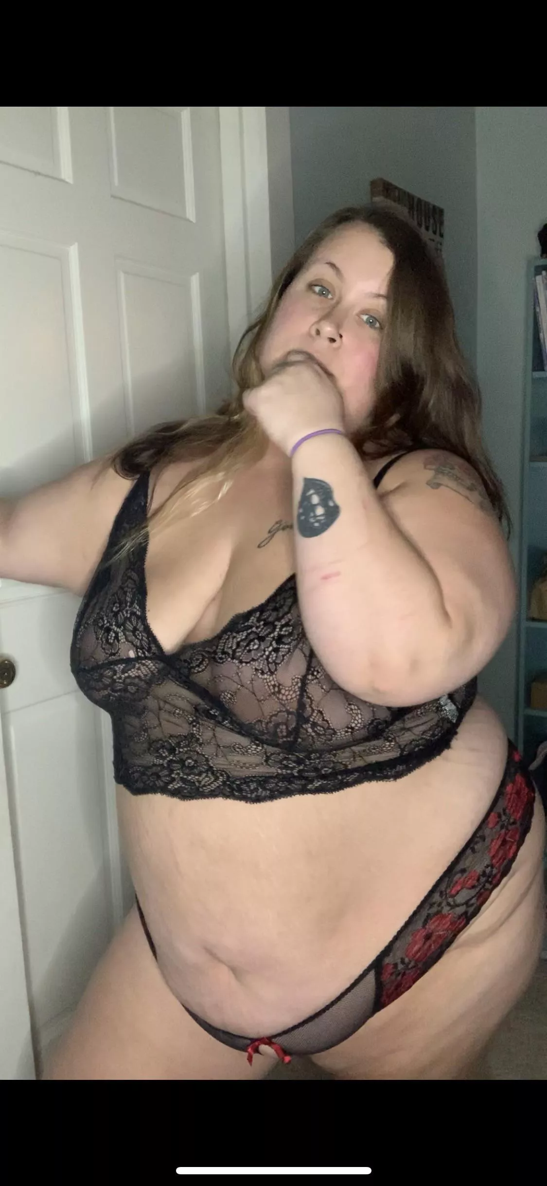 Help me and I’ll help you ;) posted by bbwslut25