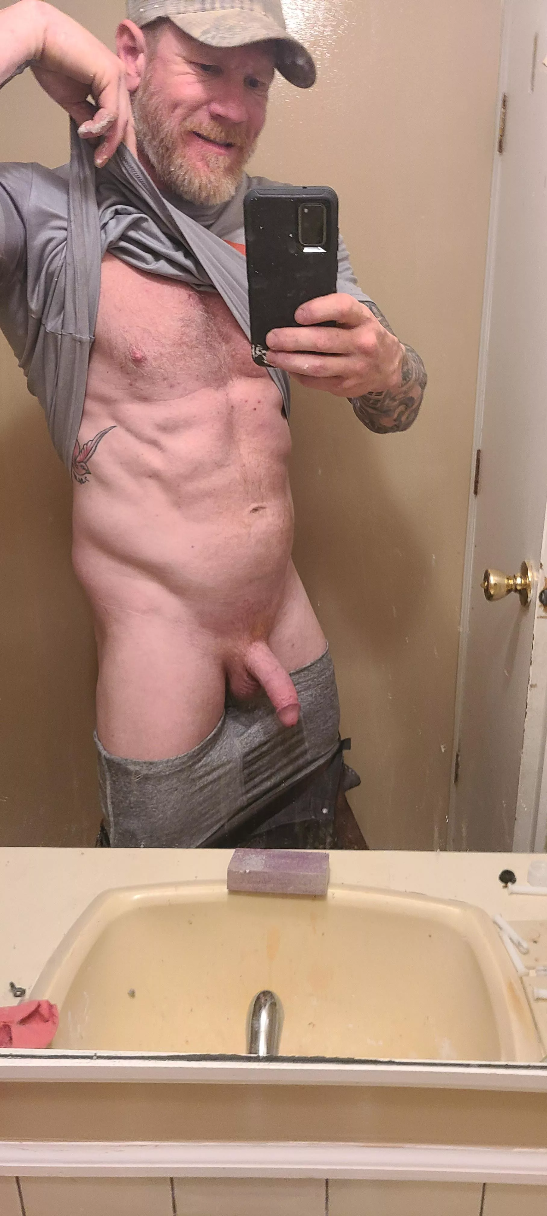 Help me on the jobsite? 48 Georgia posted by RedHeadedStrngr