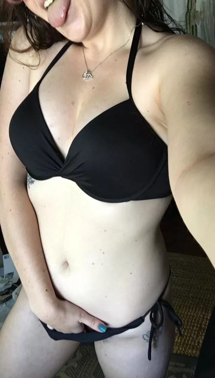 Help me out here? posted by fingermeplzz