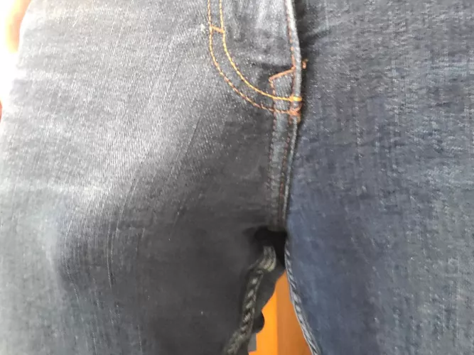 help me set this free ladies, feel free to dm by ChainzSreddit