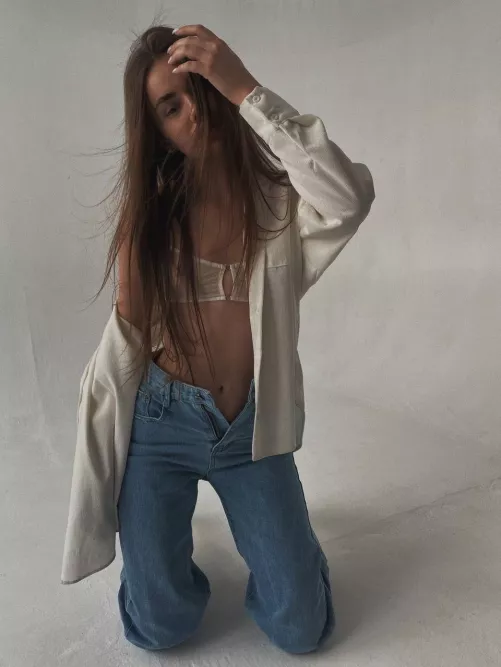 Help me take it down, please by minilia2002