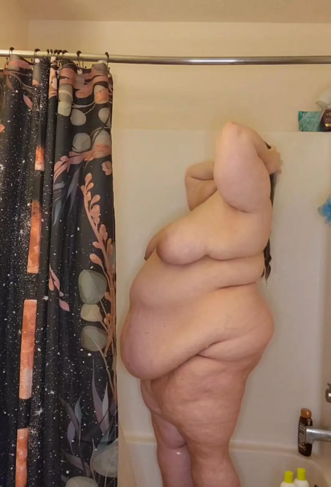 help me wash my back, please? posted by PumpkinsBats_96