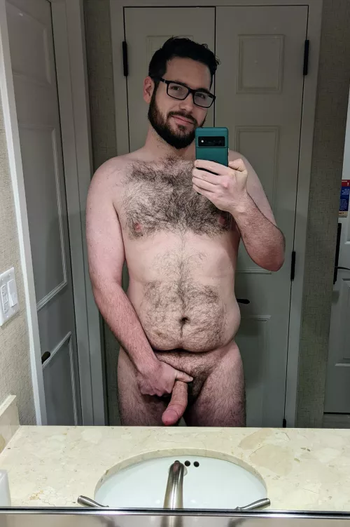 Help me wreck this hotel room? by Tallpalebearded