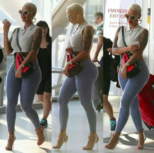 Her 🙌🏾 by AlphonseTwain