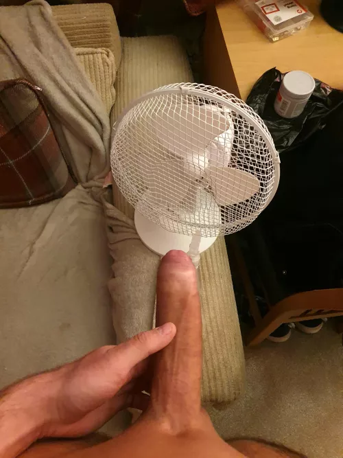 Her ex was 5.5 inches, How do I tell her? by Jameskeate