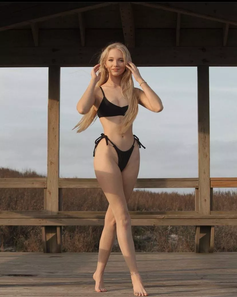 Her figure is immaculate(IRTR) posted by Prudent-Current-2906