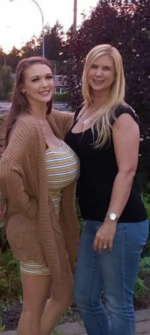 her mom must be so proud🥵 by gainer_98