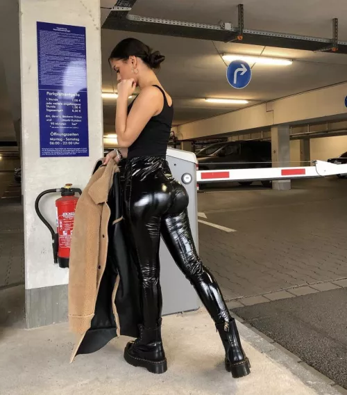 her sas so big by grainwhoosh