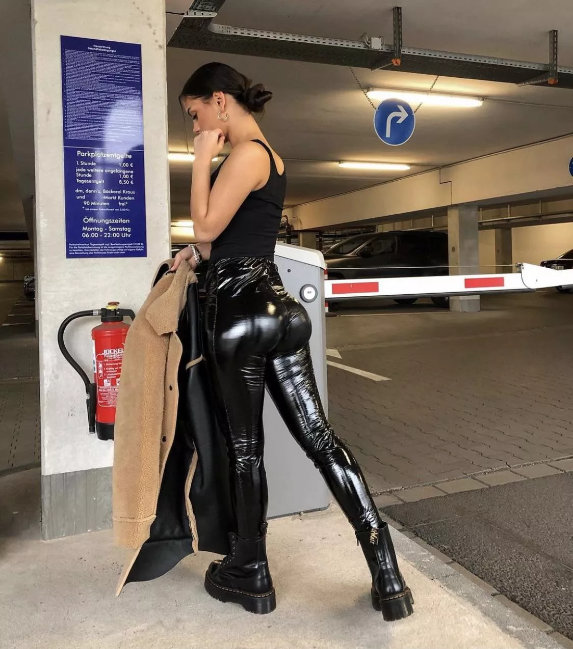 her sas so big posted by grainwhoosh