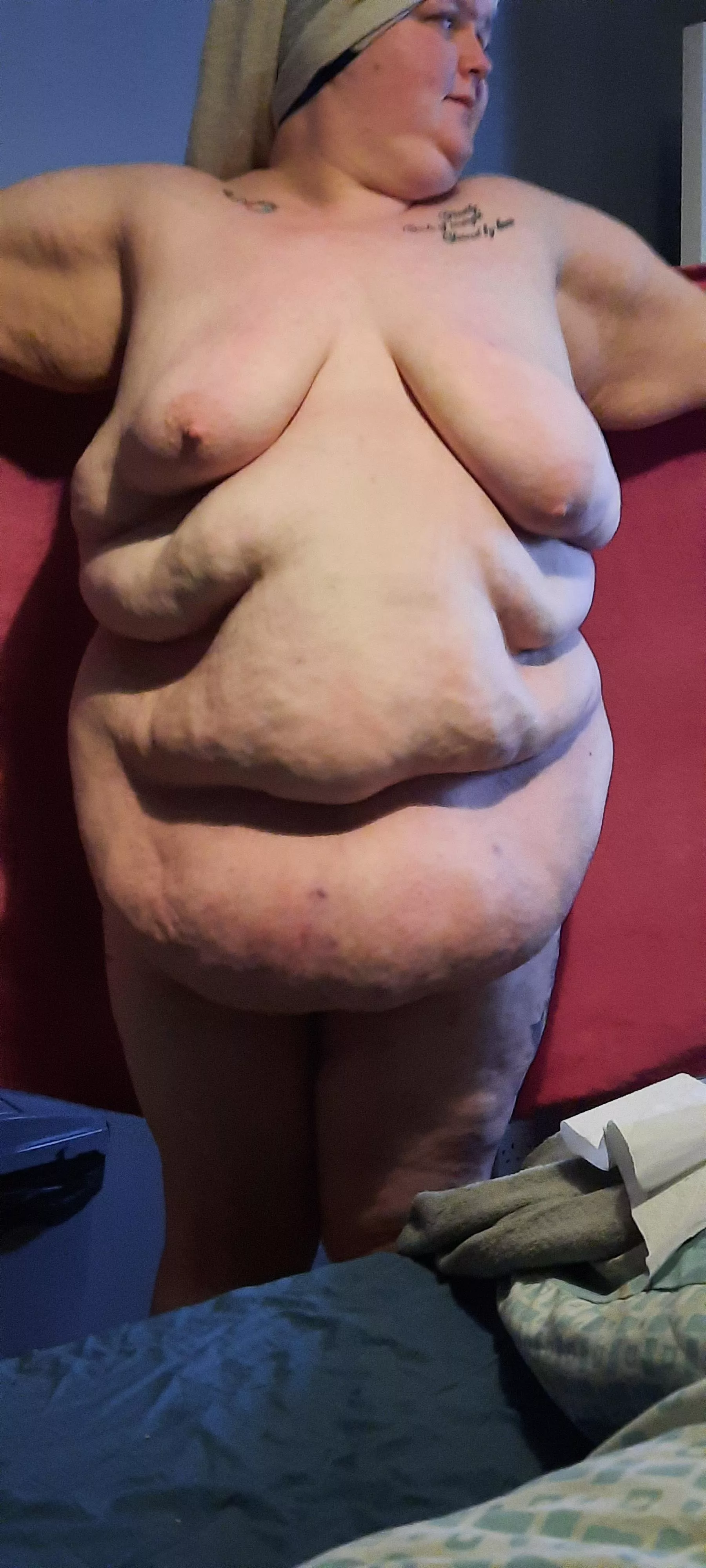 Her sexy body posted by Evening-Gap8937