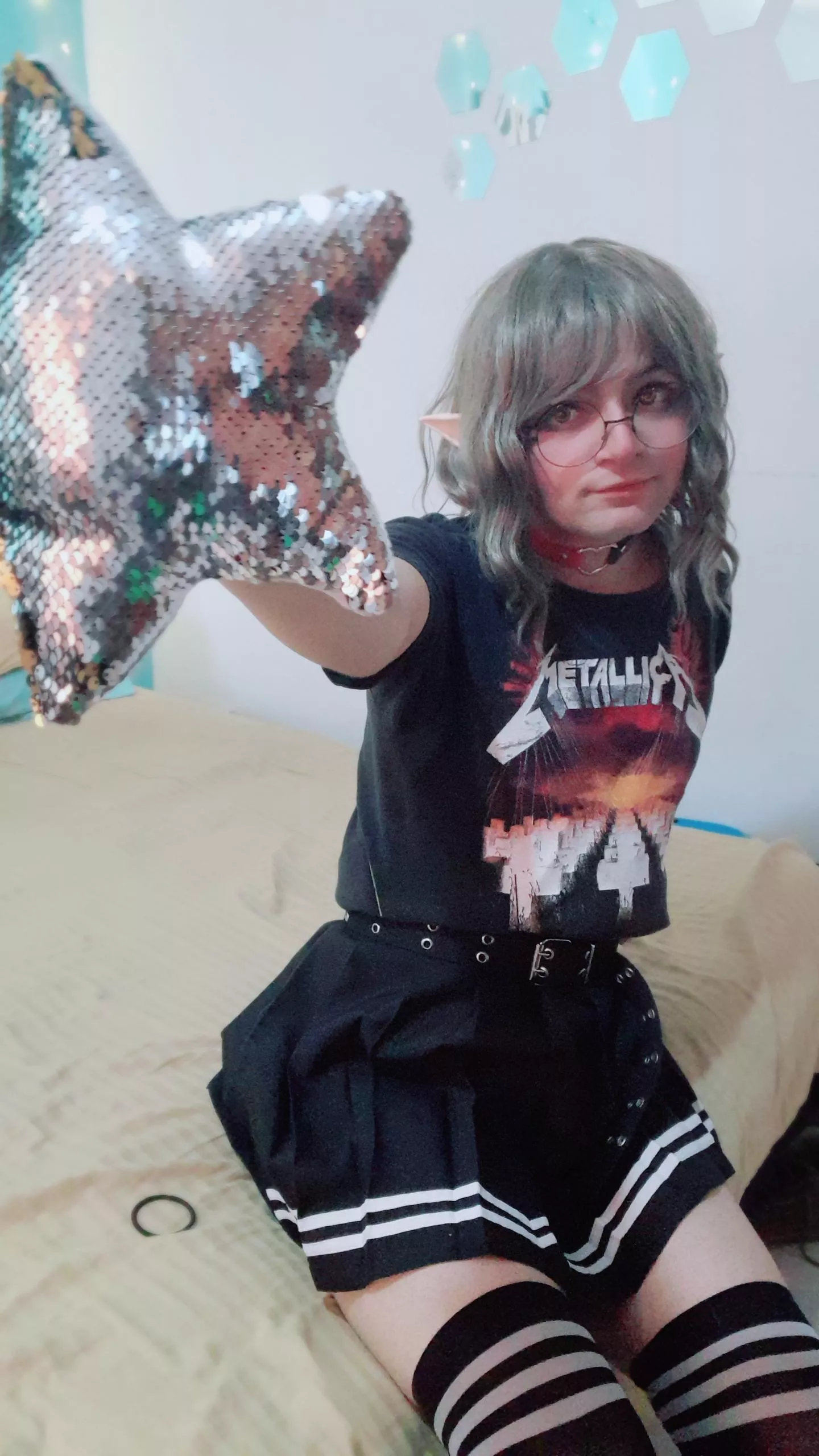 Here's a star 4 u posted by Otaku1Up