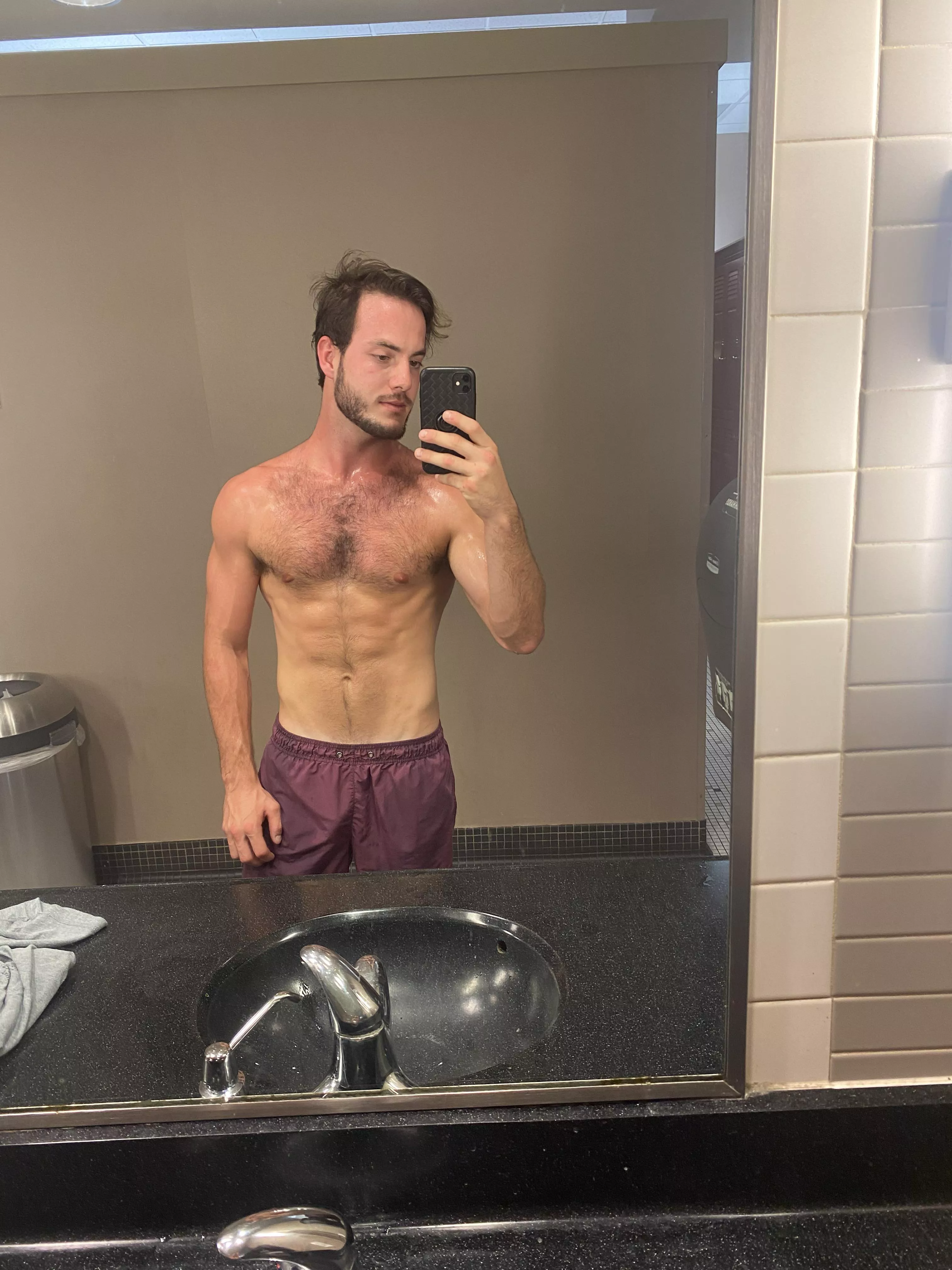 Here’s another gym pic since my last one did so well 😌 posted by Demaxnxx