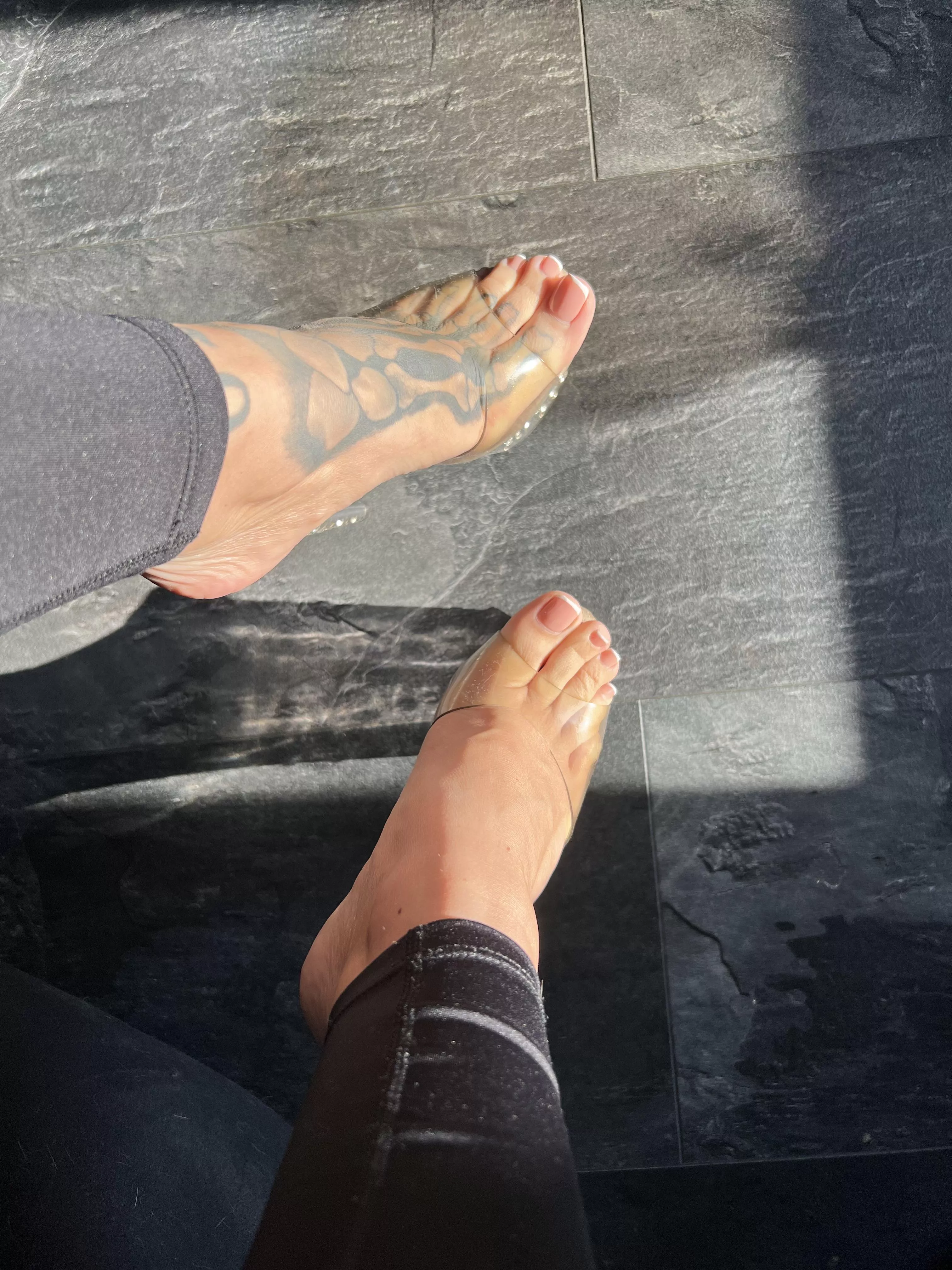 Here's me, wishing I had a loyal foot sub to lick my toes. posted by OkTart1934