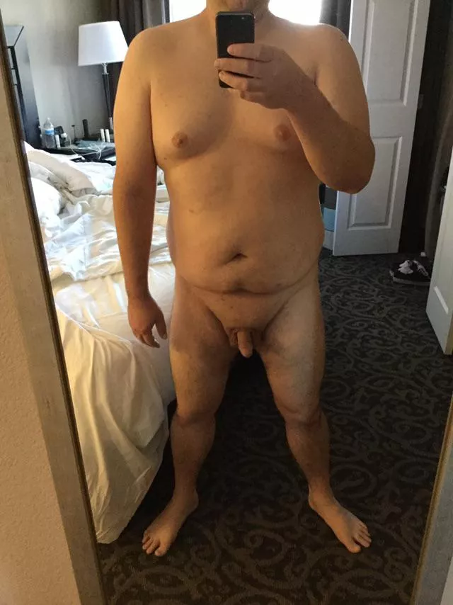 Here’s my dad body. posted by 26young26