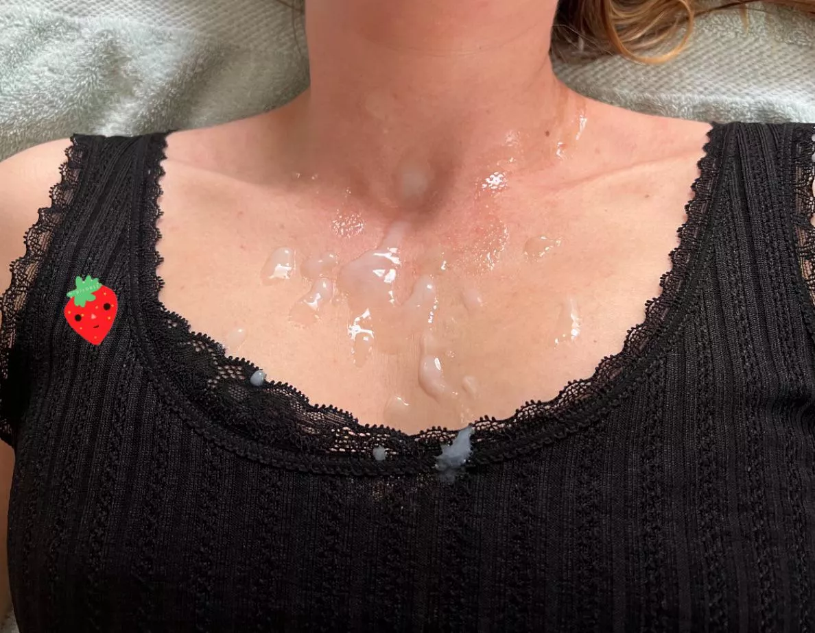 Here’s to making the weekend memorable. 💦 [f] posted by pls0611