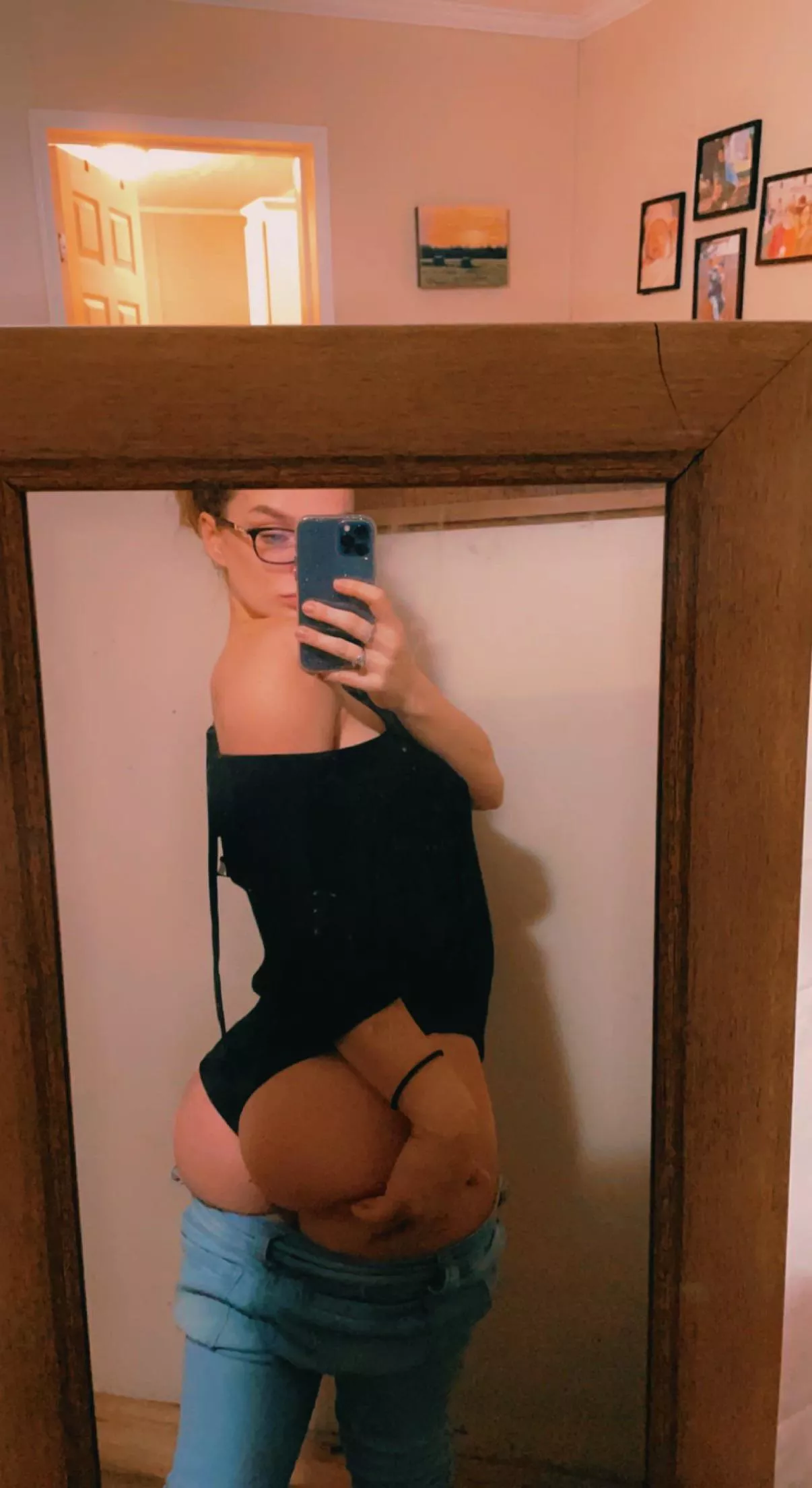 Hey 😘 posted by chasiddylynne