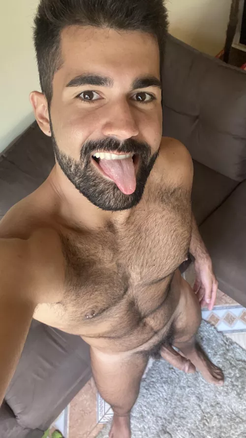 Hey all 👋 by Furryhornny