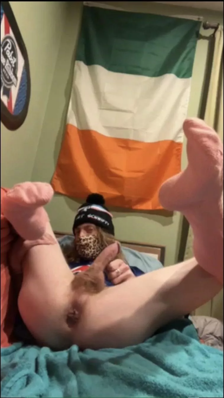 Hey, are you still cumming over??😅 posted by feeties1