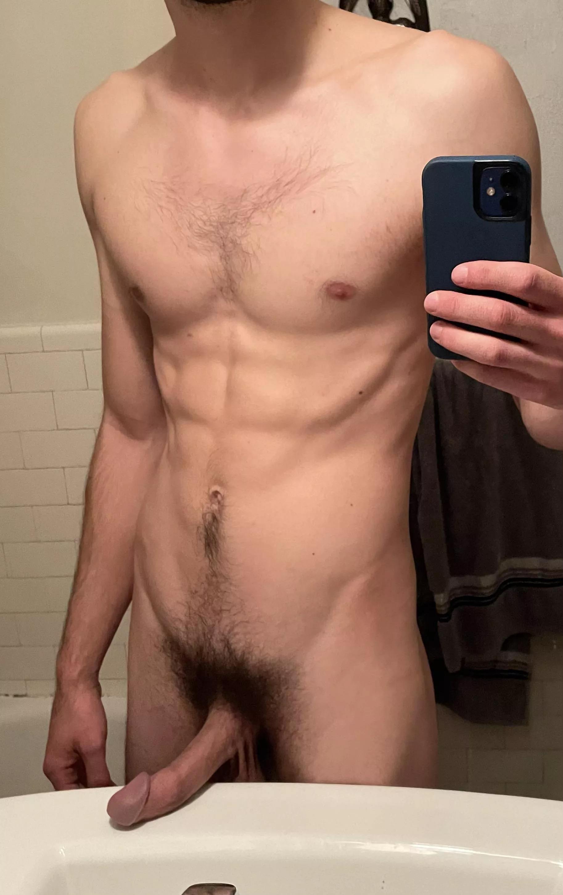 Hey bros, first time posting here (27) posted by slimboydean
