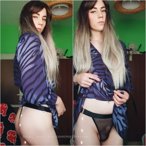 hey do u like my little thing down there 🤫 by CyberLola95