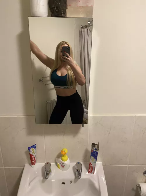 Hey, do you even gym? by elizabethromanov