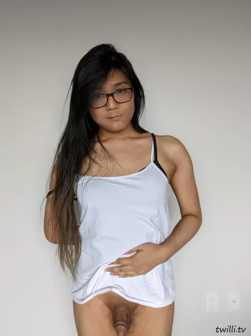 hey~ do you like what you see? :3 by xTwilli