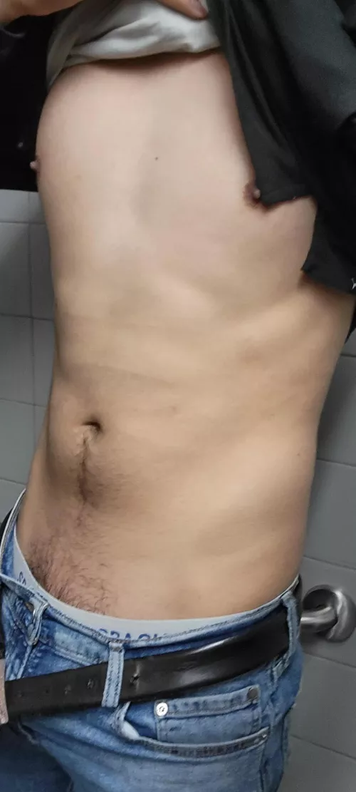hey everyone hmu I'm horny at work first time posting here! by Usual-Concert-8565