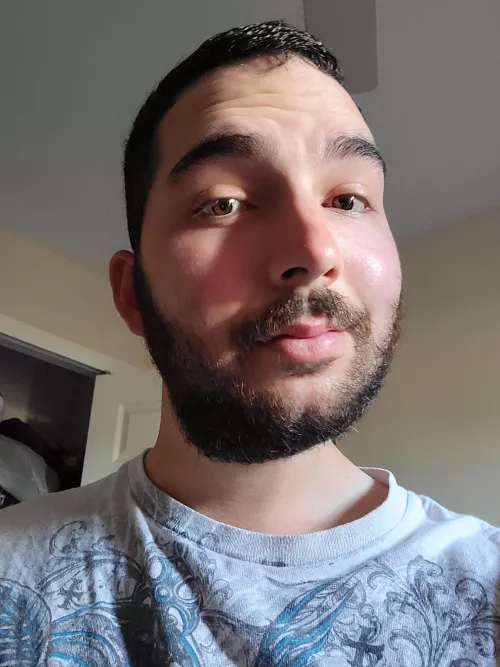 hey everyone how's your weekend? by xmenboy