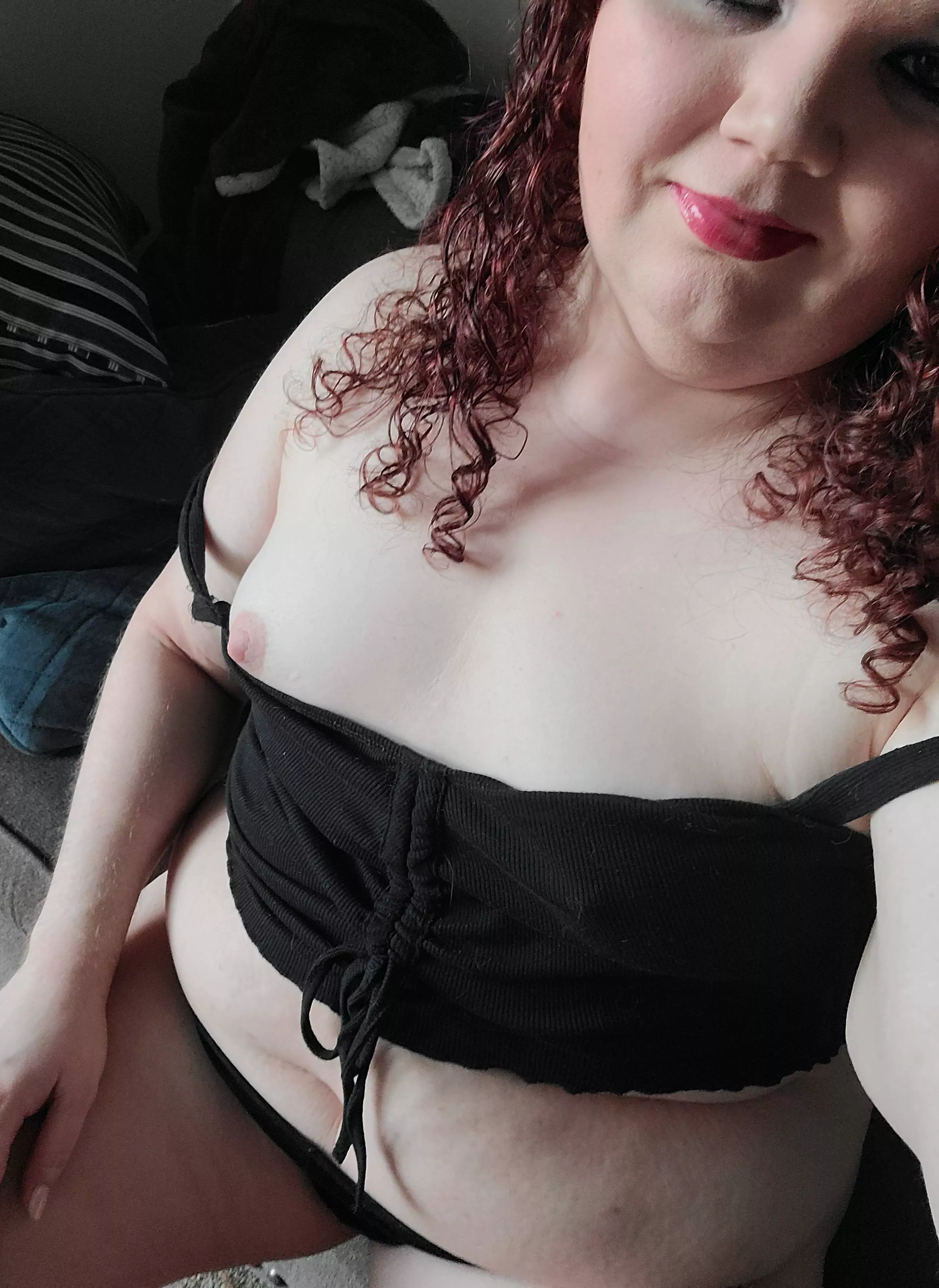 Hey guys 😘 posted by Throwawaygwplus069