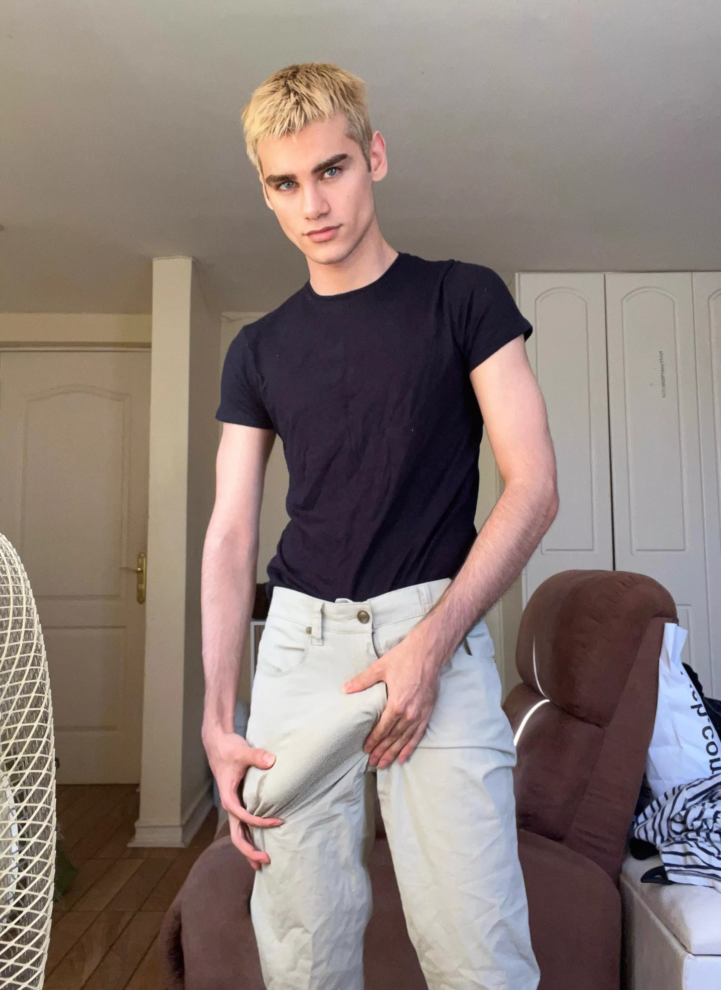 Hey posted by OscarHarrisonx