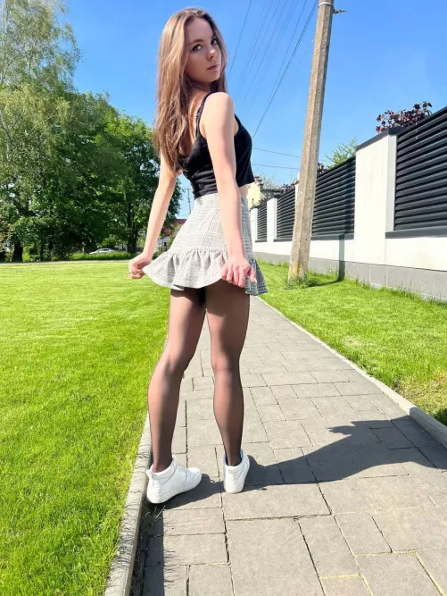 Hey! ❤️I’m 18 y.o.😇I am very interactive💙💛 DAILY Post 💦💓 PREMIUM PHOTOS AND VIDEOS by Formal_Way_9966