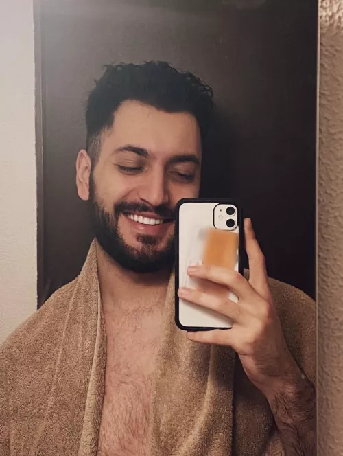 Hey😝 by youraveragearab