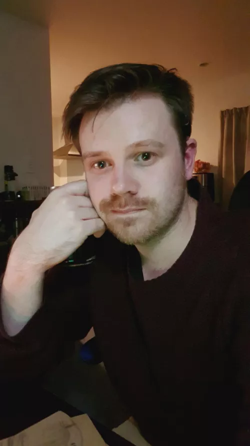 Hey man, watchya doin? by Lord_Metalark