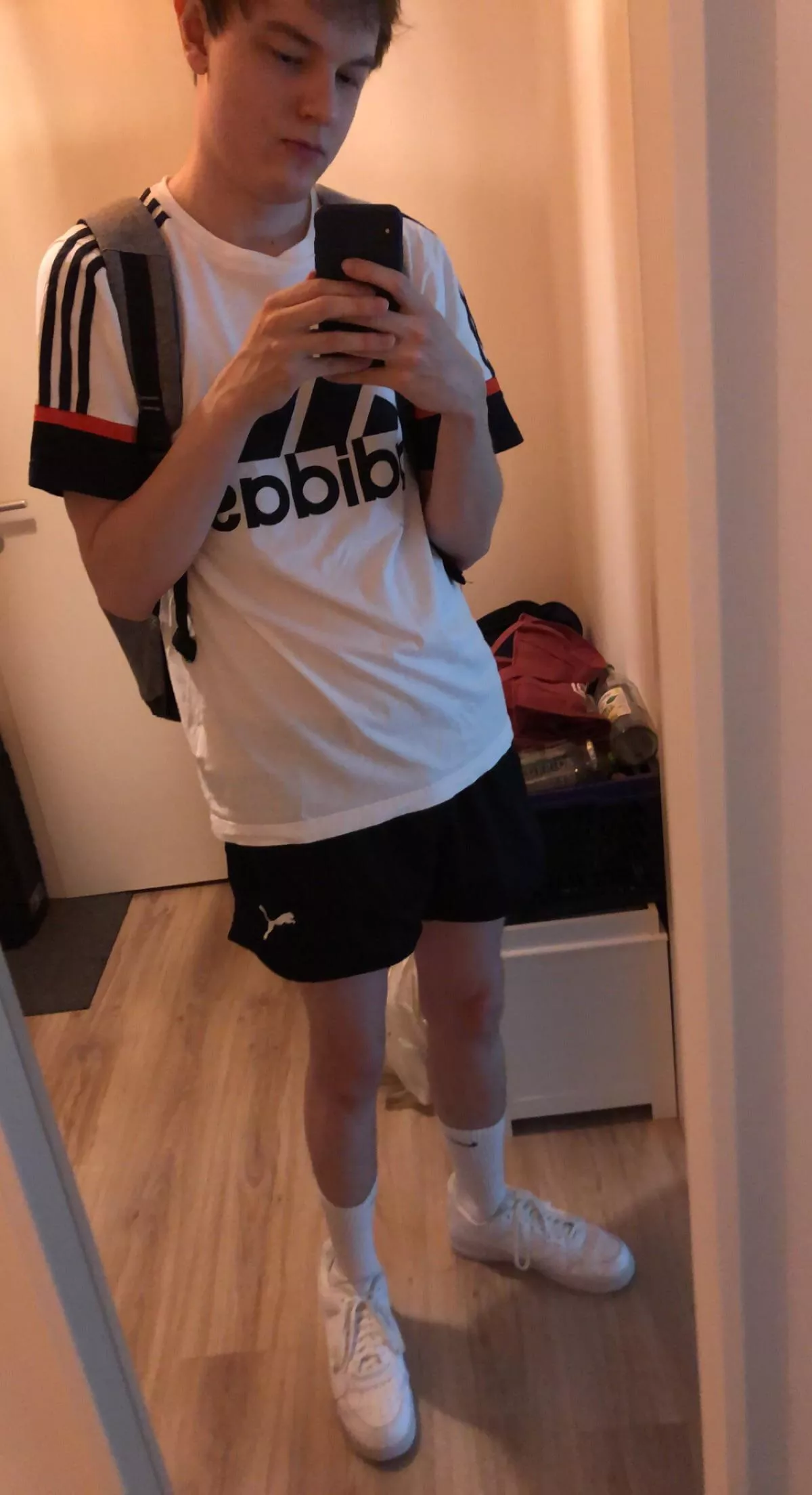 Hey, new here 👋 posted by Fmedaddyxx