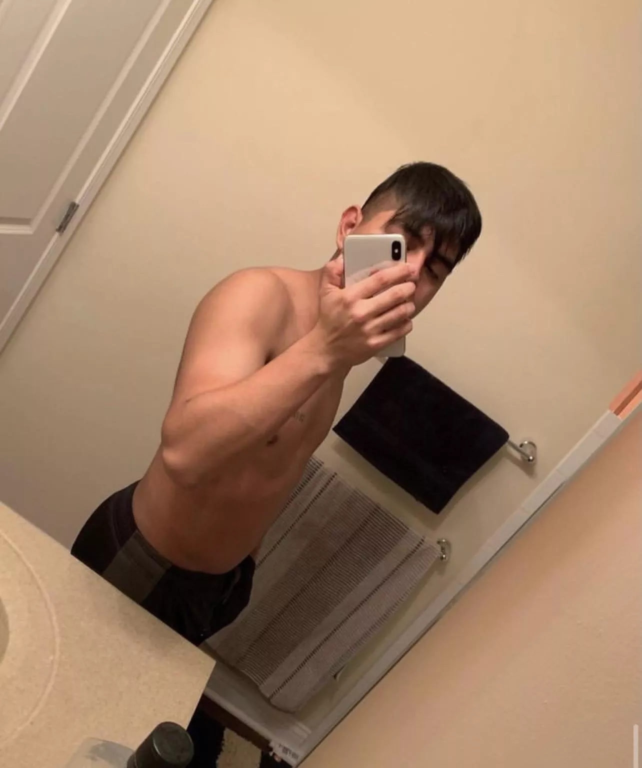 Hey 👋 posted by _i6_mind_