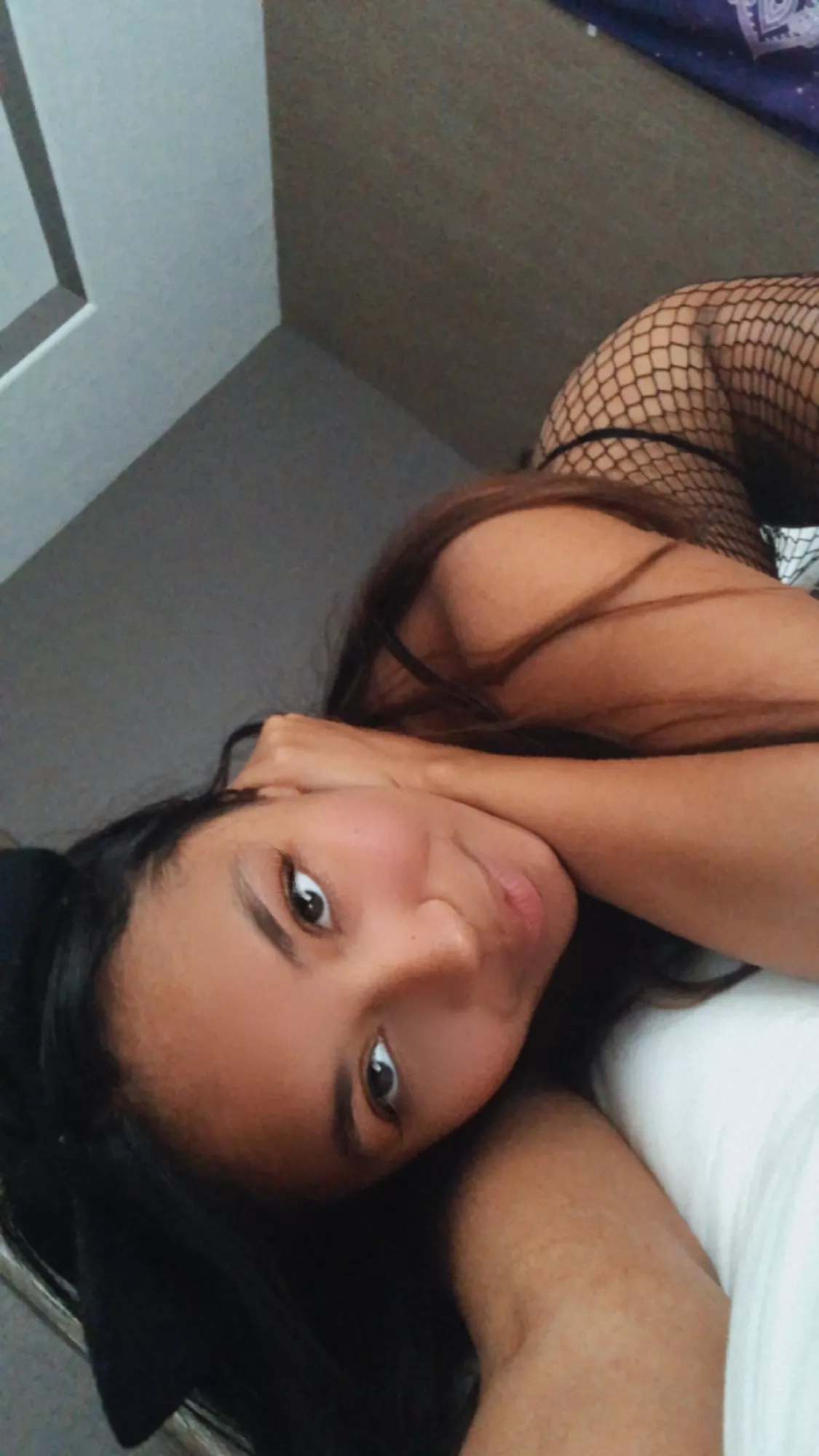 Hey Papi... posted by LittleMikaSky