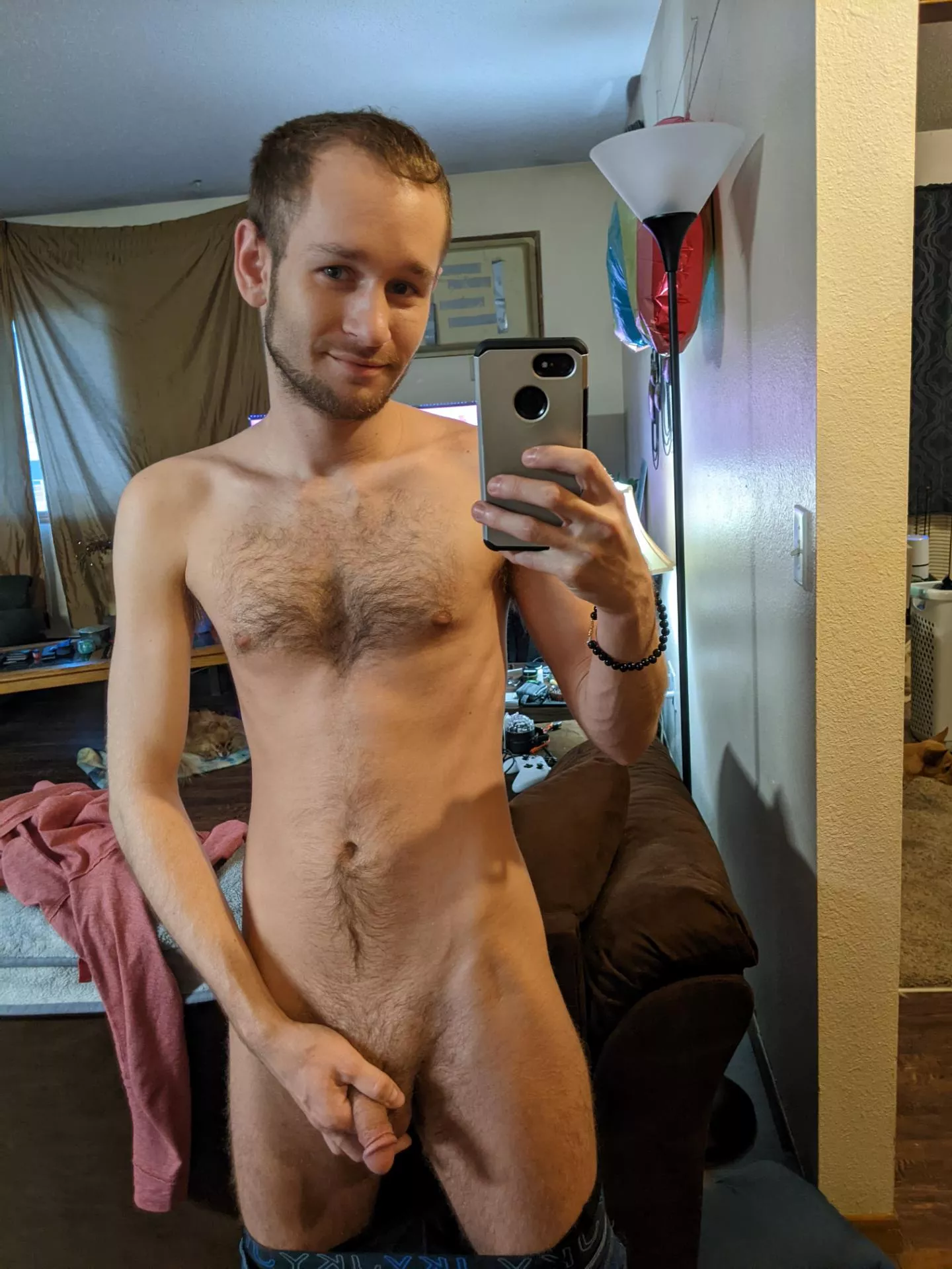 hey 👋 selfie pic posted by PerformanceMuch2726