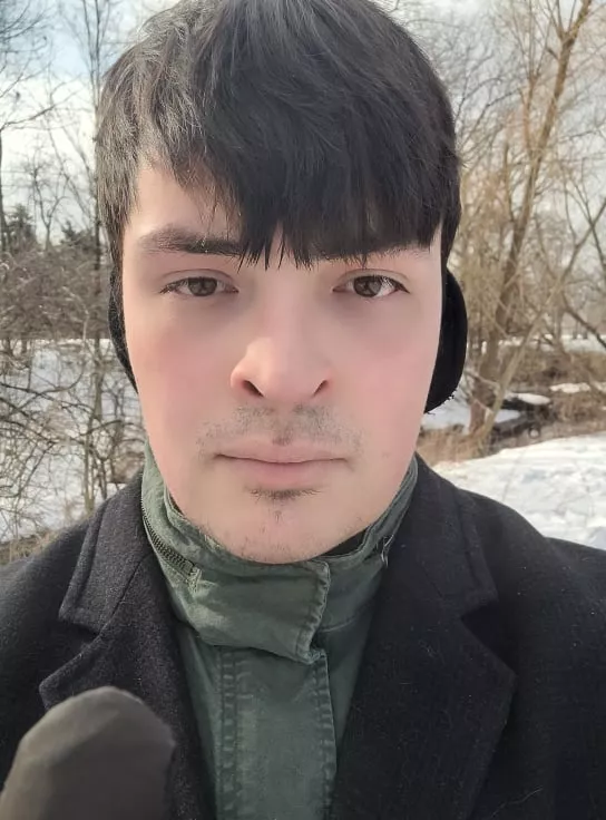 Hey there! 23/M from Canada, looking to make friends! Feel free to message me :) posted by Confused-Birdman