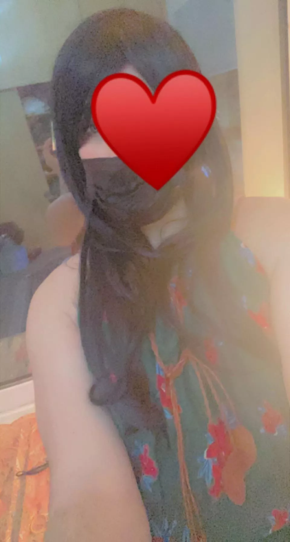 Hey there 👄 posted by Sara_cd11