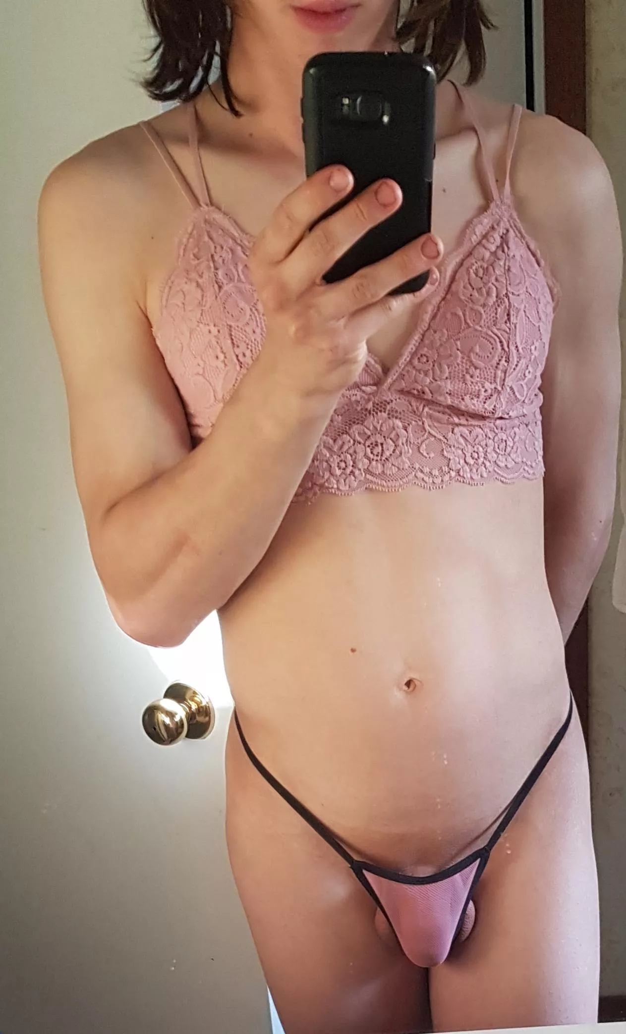 Hey to who sees this picture posted by sabrinasultry69