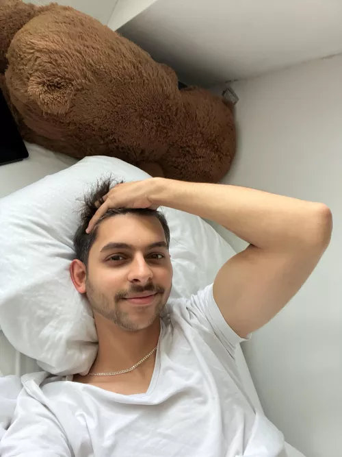 Hey u! Have a blessed Sunday! 😉🥰 DMs are open! ☺️ by _FLSnl_