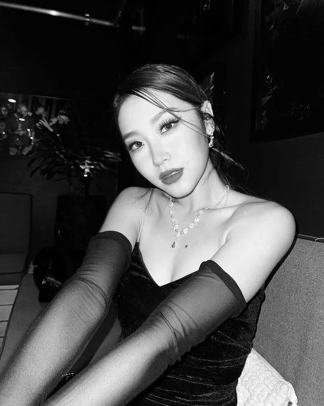 Heyoon Jeong posted by Sexhmm31