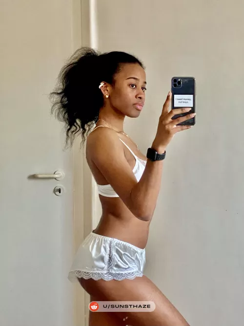 Heyy little perv :) by sunsthaze