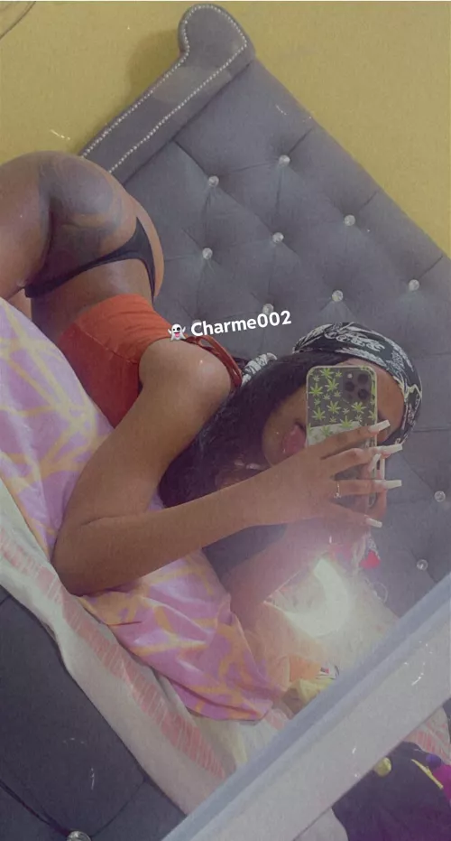 Heyyy by Melanyyye03