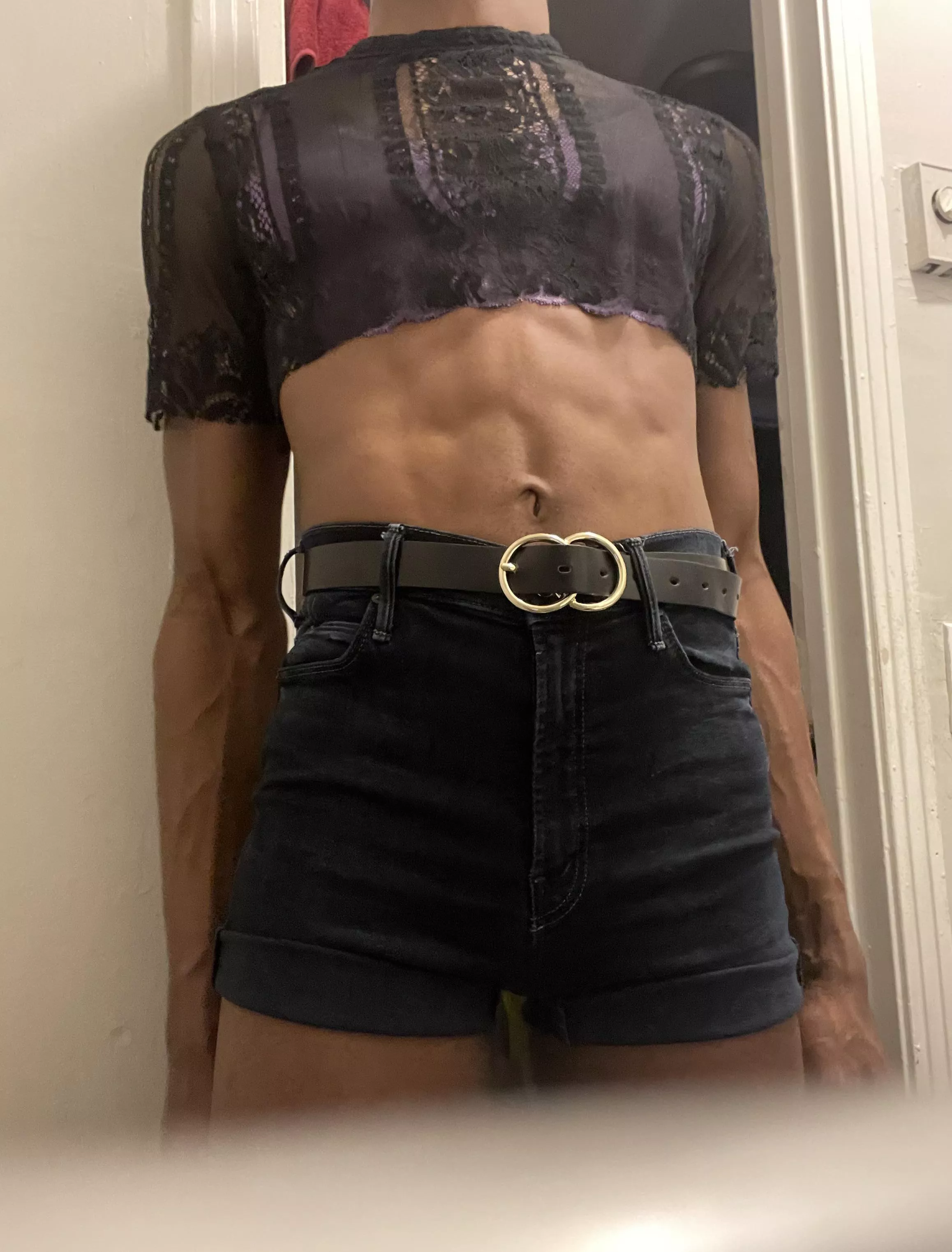 Heyyy y’all first time here how y’all doing posted by Frequent-Tradition-6